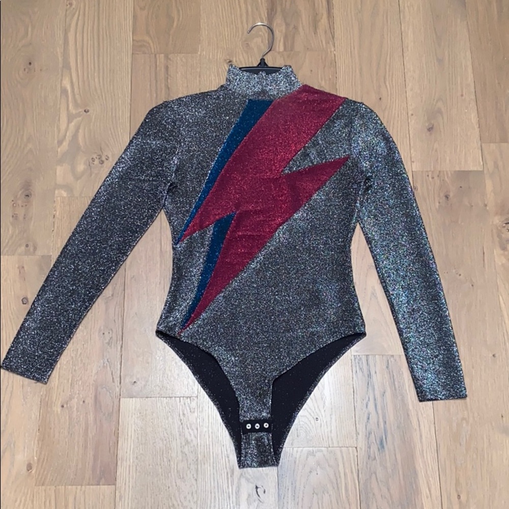 ⚡️BLANKNYC Gray Metallic Bodysuit Sz XS